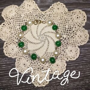 Jade Green & Pearl Gold Bracelet